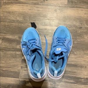 Jordan’s blue/white